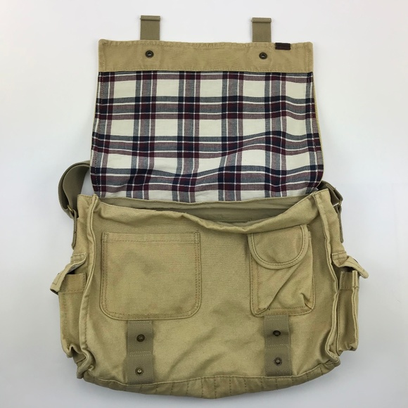aeropostale messenger bag